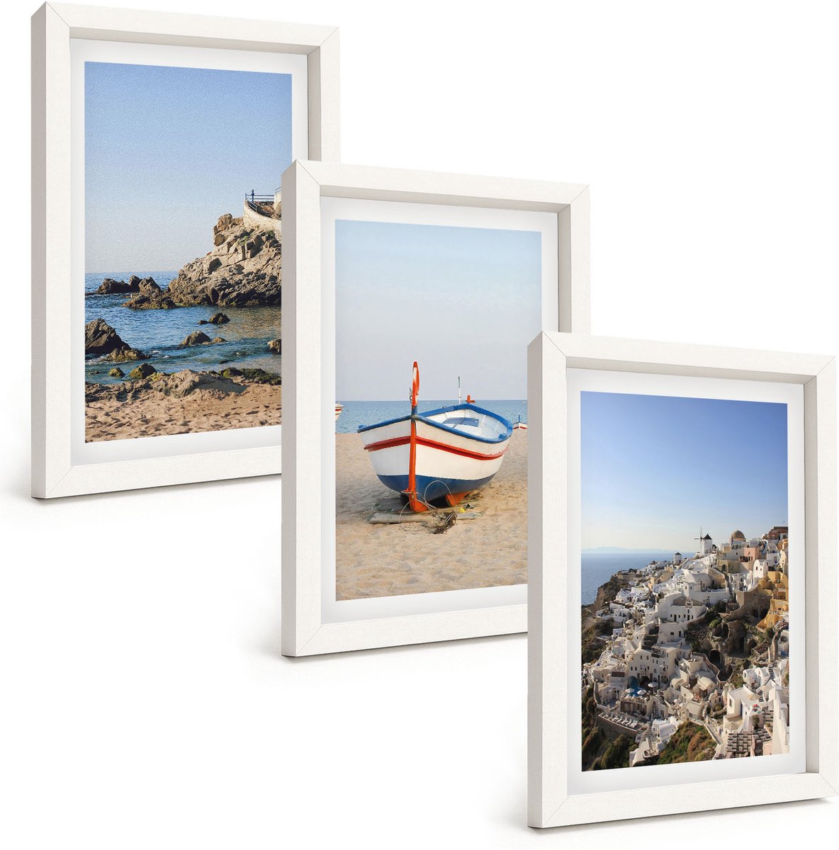 Tulup 3-Delige Schilderij Set - Uitzicht op zee met boten en witte huizen in Griekenland - 20x30 - Muurdecoratie - Schilderijen Set - Woonkamer - Decoratieve Schilderijen
