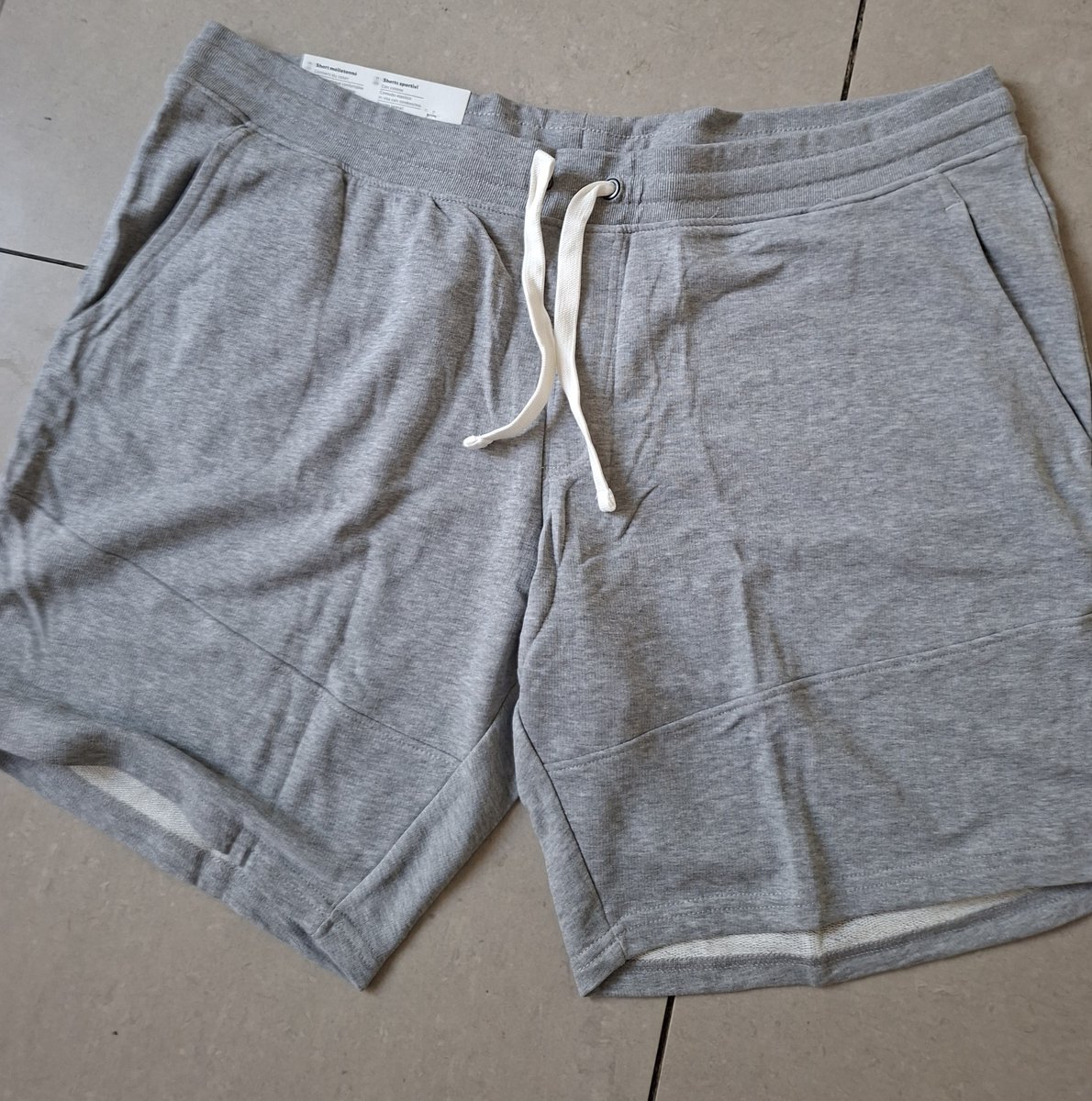 Livergy Korte Heren Jogging Broek / Licht Grijs /Maat 4XL 68/70 / Met Steekzakken en Achterzak