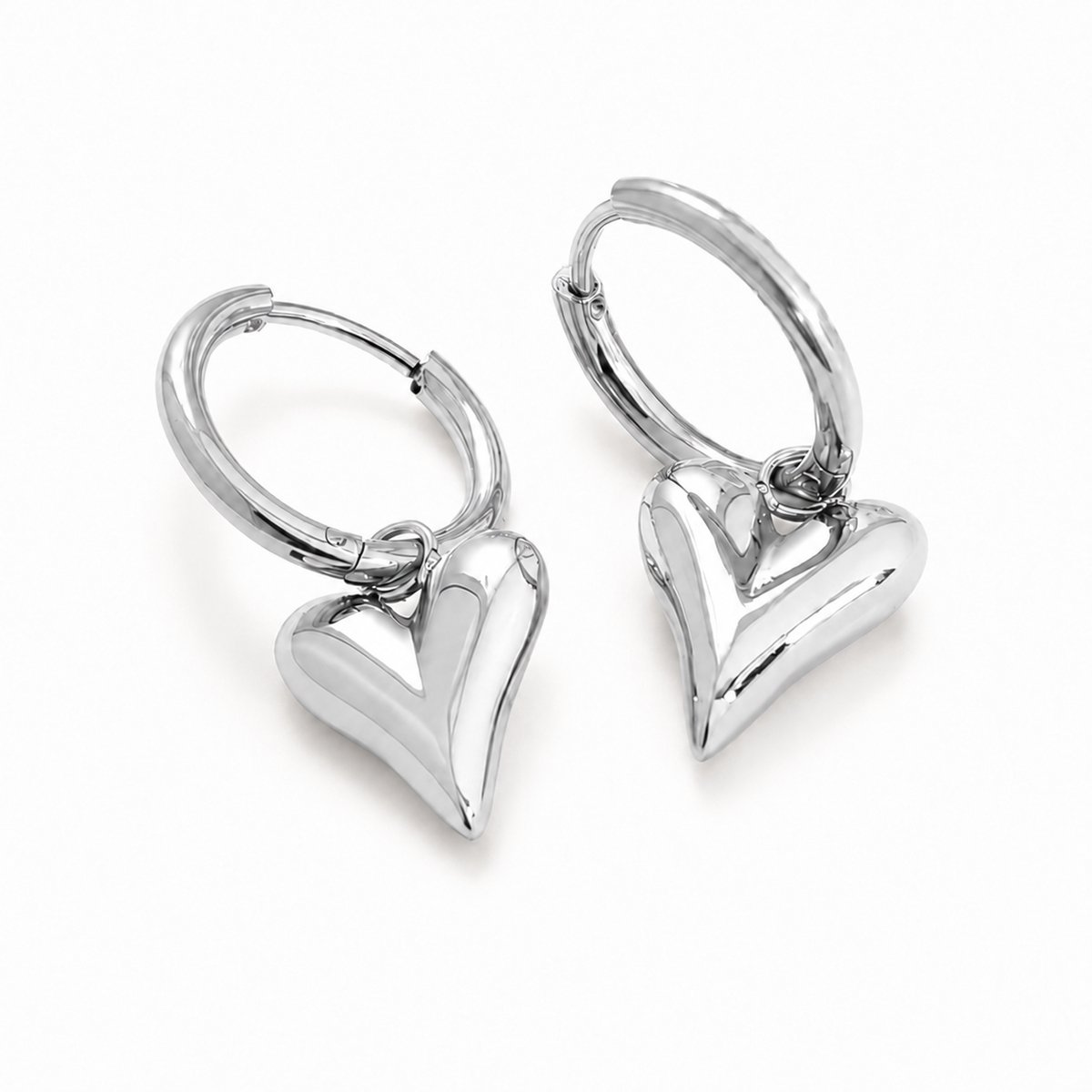 Luxamore® Oorbellen Dames Zilverkleurig – Premium Stainless Steel Oorringen – Oorbellen met Hartje – Dames Sieraden – Cadeau voor Vrouwen