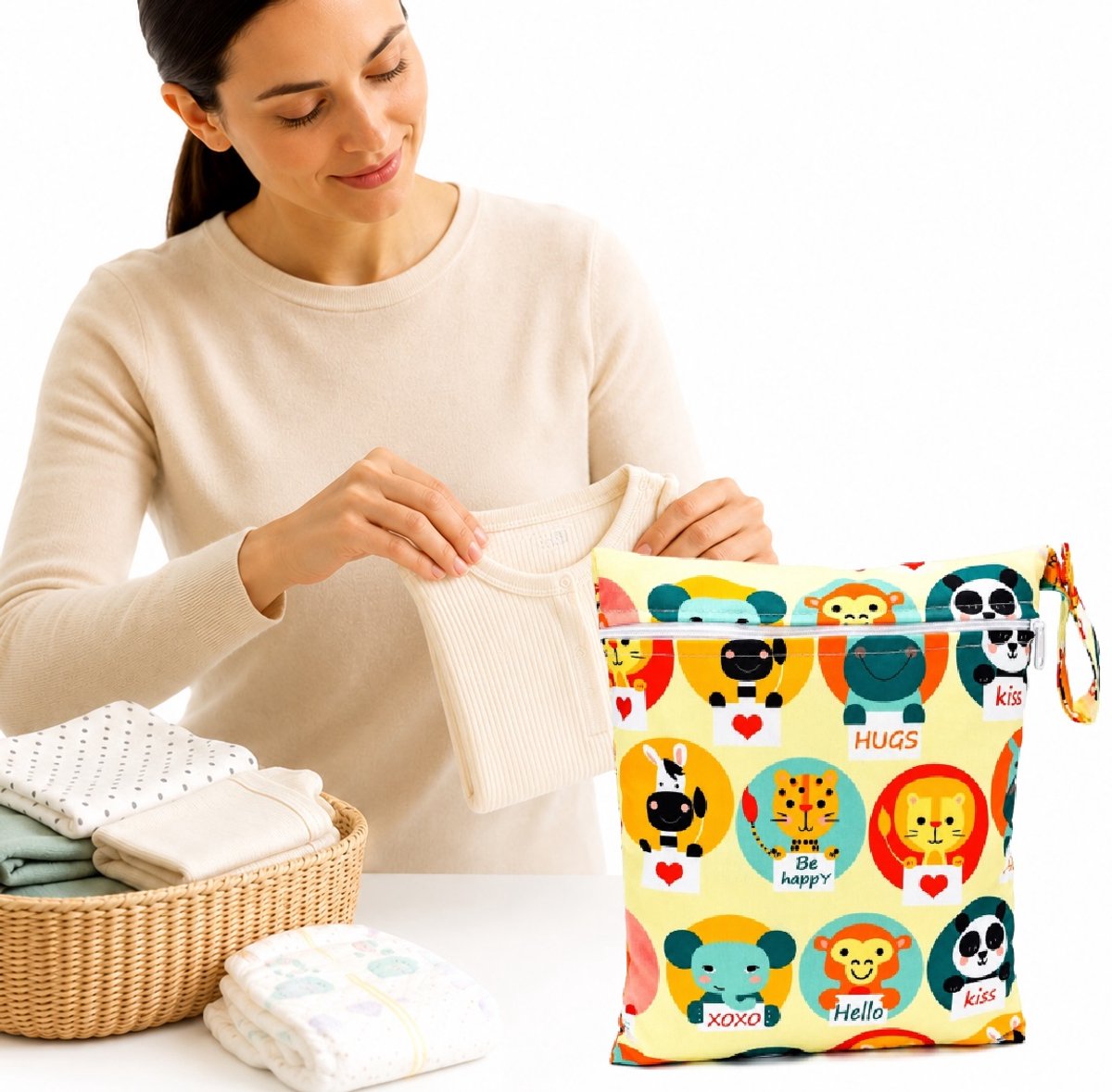 Waterdichte Luier Organizer & Wet Bag – Animal Letters Dierenprint – Mini Luiertas – Opbergtas voor Luiers, Babydoekjes & Natte Kleding – 20 x 25 cm