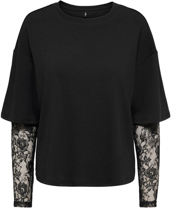 Pull noir à manches courtes avec des manches longues en dentelle.