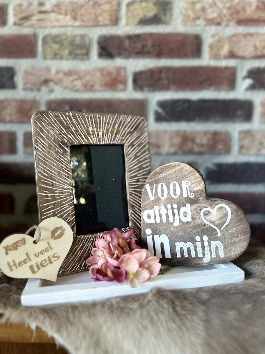 Creaties van hier – Cadeau pakket fotolijstje voor altijd in mijn hart natural - dienblaadje wit - bloem – Fotolijstje - teksthart voor altijd in mijn hart natural - met houten hartje