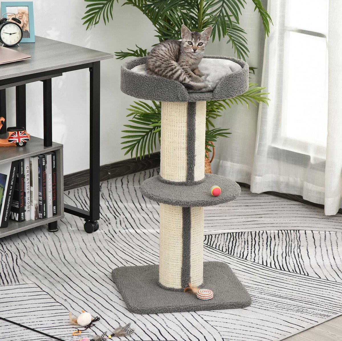 REDOM - Kattenkrabpaal - Sisal krabpalen met platform - Uitneembaar kussen - Pluche bekleding - Woonkamer - Polyester - Grijs - 45 x 45 x 91 cm
