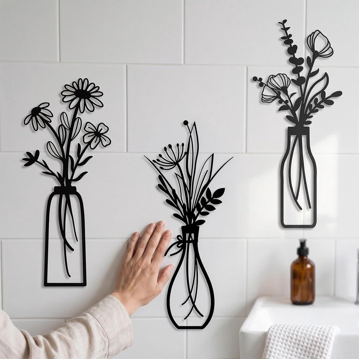 Set van 3 wanddecoratie, metaal, zwart met bloemenmotief, moderne