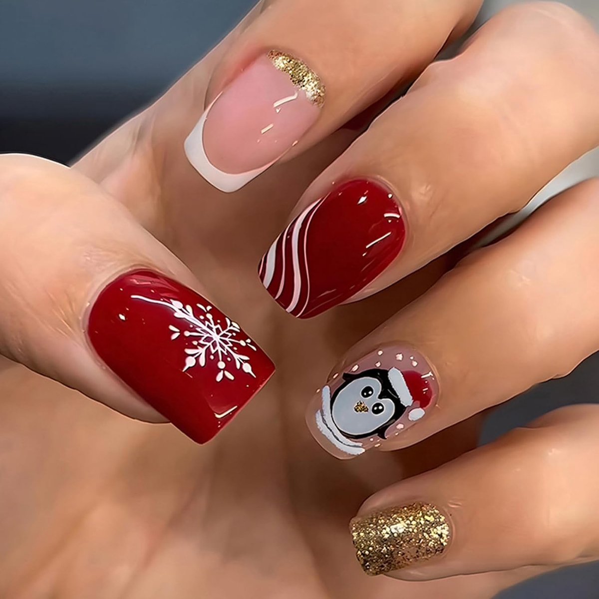 30 stuks kunstnagels om op te plakken, vierkant, Franse nagels om op te plakken, medium lang, pinguïn sneeuwvlokken, witte strepen, kunstnagels, acryl, volledige bedekking, kunstnagels voor