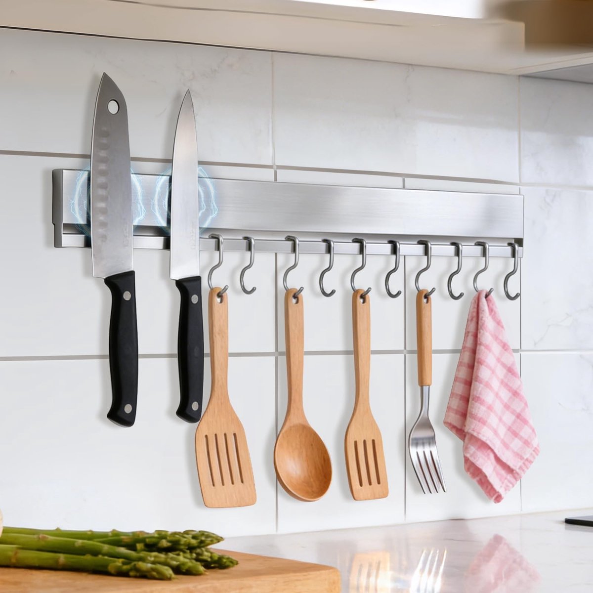 Omgoods- Magneetstrip 40 cm - Messenhouder Magnetisch - Roestvrij Staal - Inclusief Plakband en Schroeven - Extra Sterke Magnetische Hechting - Geschikt voor Muren en Koelkasten