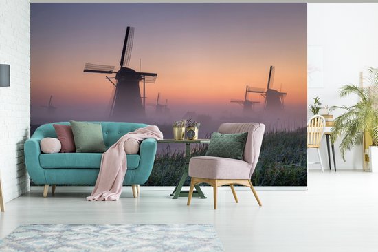 Brouillard aux moulins à vent hollandais de Kinderdijk lors d'un lever de soleil papier peint photo vinyle 360x240 cm - Tirage photo sur papier peint