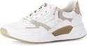 Witte sneaker met roze en gouden accenten, ritssluiting en veters.