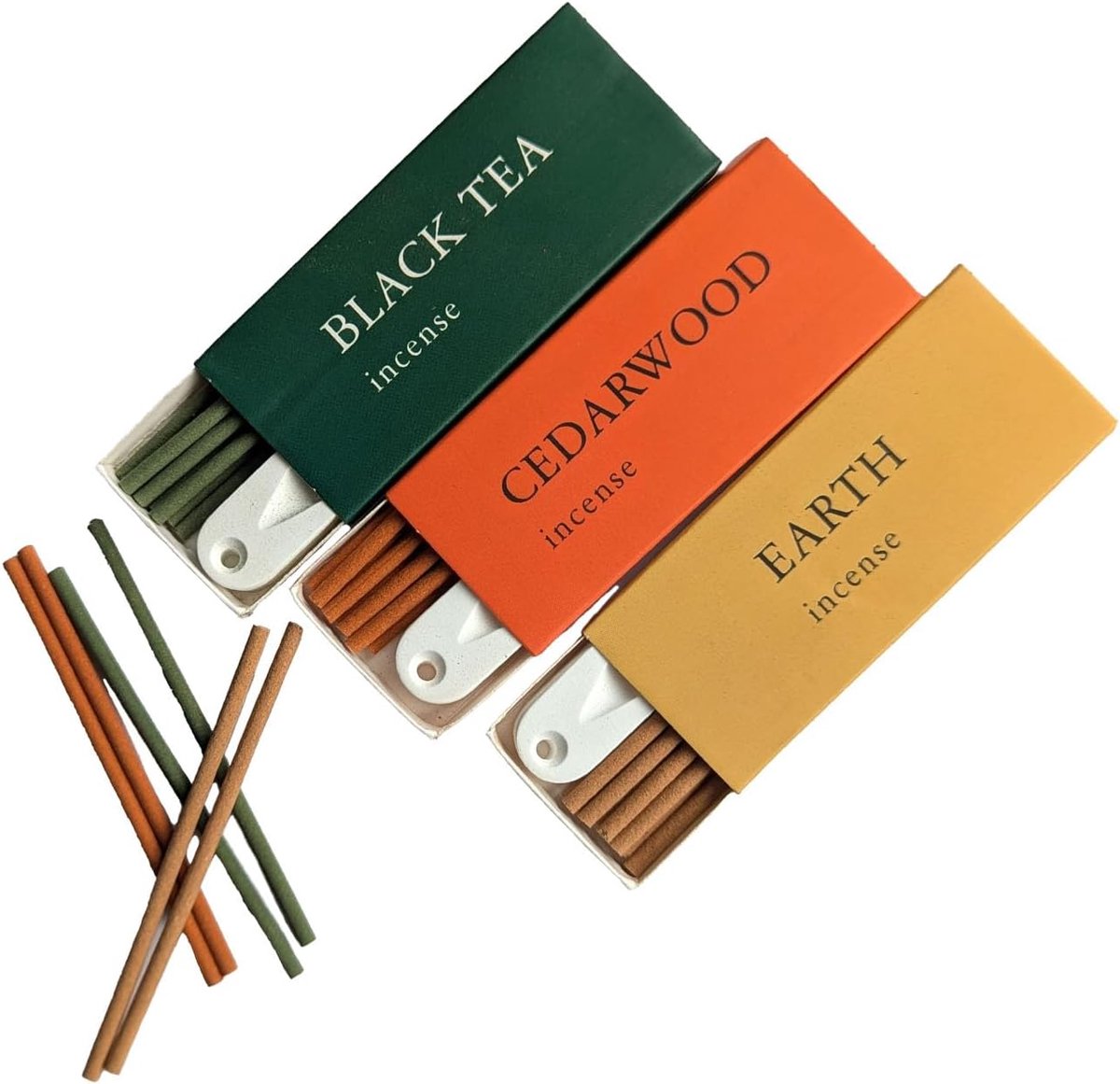 Wierookstokjes, gemaakt van 100% natuurlijke ingrediënten: natuurlijke warmte - aarding & geborgenheid, 3 x 10 stuks + 3 keramische stokjeshouders. Mooi cadeau