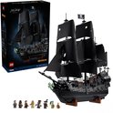 Le bateau pirate du Capitaine Jack Sparrow LEGO avec 7 figurines, voiles noires.