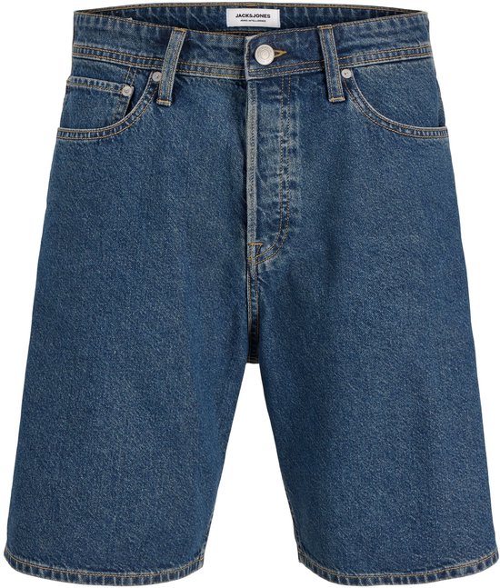 Short en denim bleu avec braguette boutonnée et passants de ceinture. Étiquette de marque 'JACK&JONES' visible.