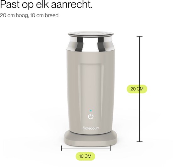 Beige melkopschuimer met afmetingen 20 cm hoog en 10 cm breed, op een witte achtergrond.