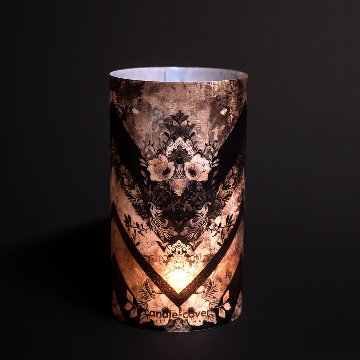 Candle-Cover - Belle Epoque Wave - trendy omhulsel voor (oplaadbaar) theelicht en waxinelicht - windlicht - 9 cm rond - 16 cm hoog