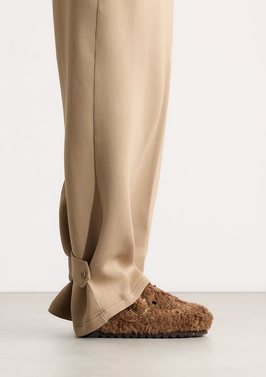 Sacha - Dames - Bruine teddy clogs met gesp - Maat 41
