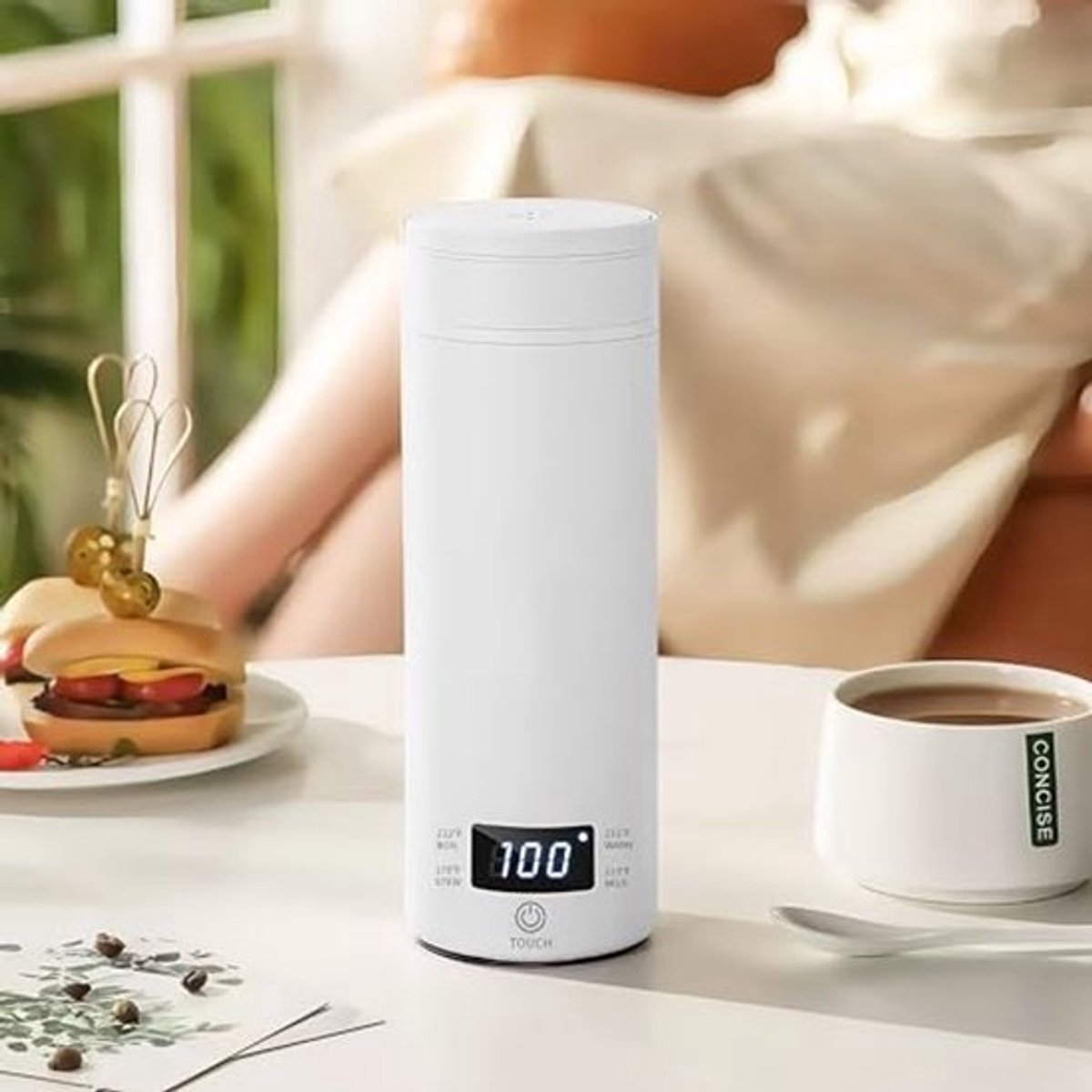 Reiswaterkoker Klein 500 ml Mini Elektrische Waterkoker Draagbare Reiswaterkoker met Automatische Uitschakeling en Omkeerbaar Deksel voor Thee, Koffie, Baby Melk, Kantoor, Hotel, Reis