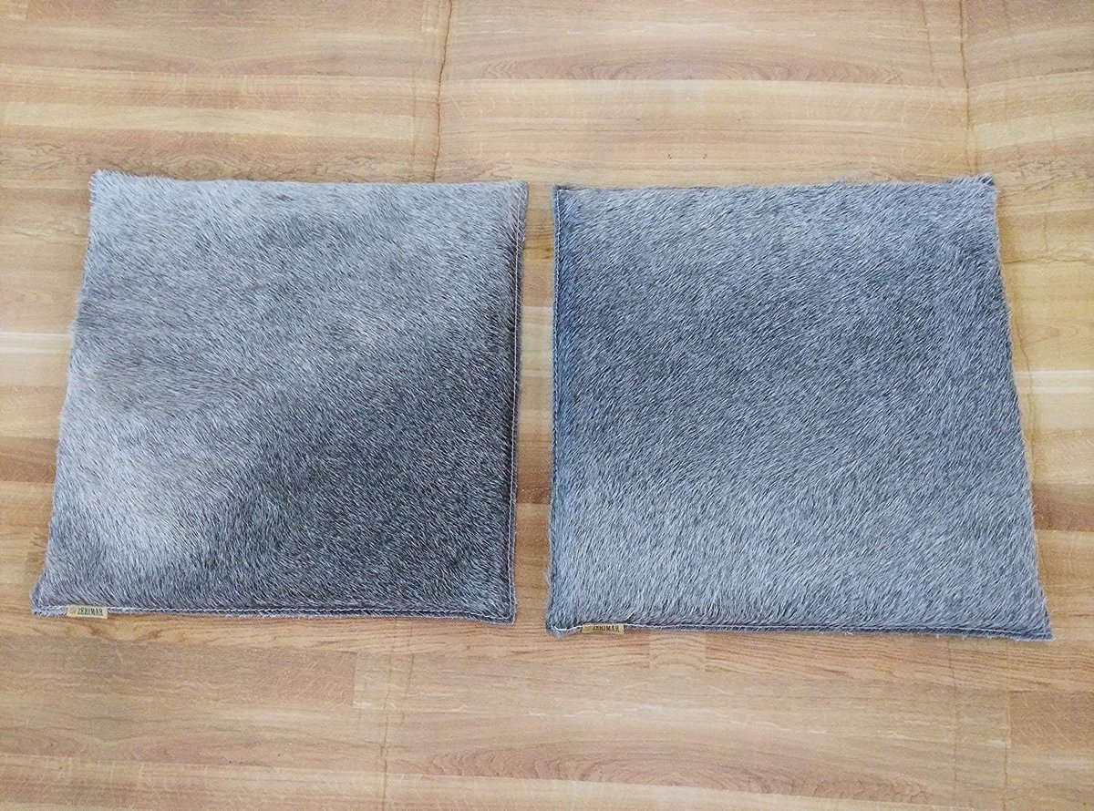 Premium Koeienhuid Kussen | Maatregelen: 35x35 cm | Leren kussen | Kussens met vulling inbegrepen | Decoratieve kussens