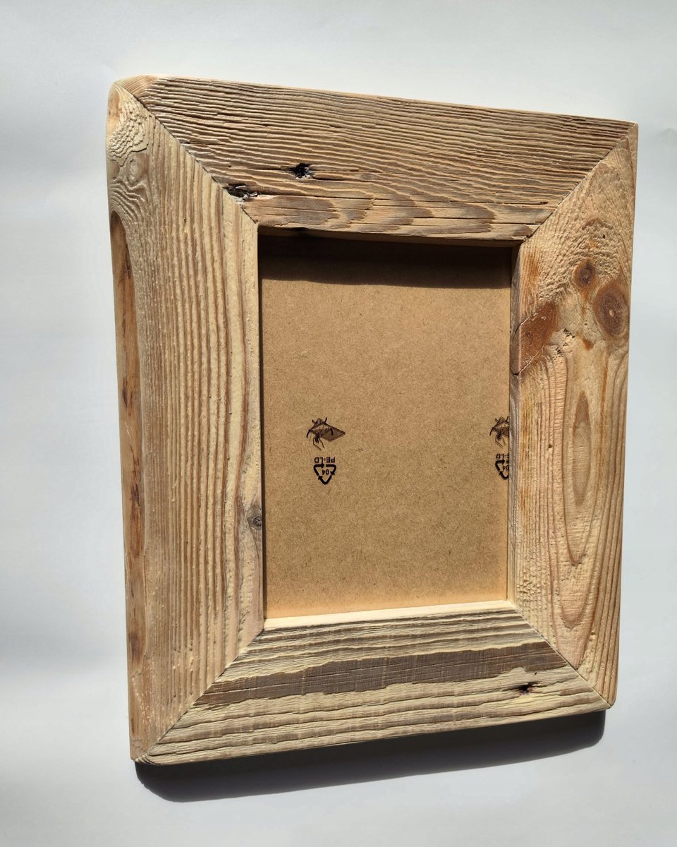 Unieke Houten Fotolijst 28x34 cm - Oud Hout, Staand/Hangend