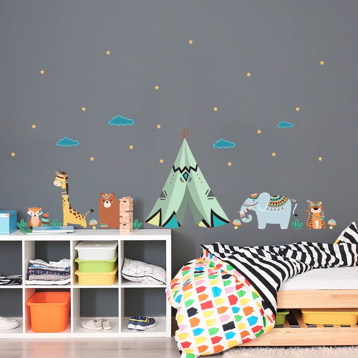 Muursticker kinderen decoratie 60 x 90 cm - indianen dieren - onder sterrenhemel - sfeervolle kinderkamer - ShopVlot