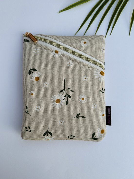 Kleurkoorts E-reader sleeve - Madelief - Geschikt voor Kobo Clara & Nia — afbeelding 2