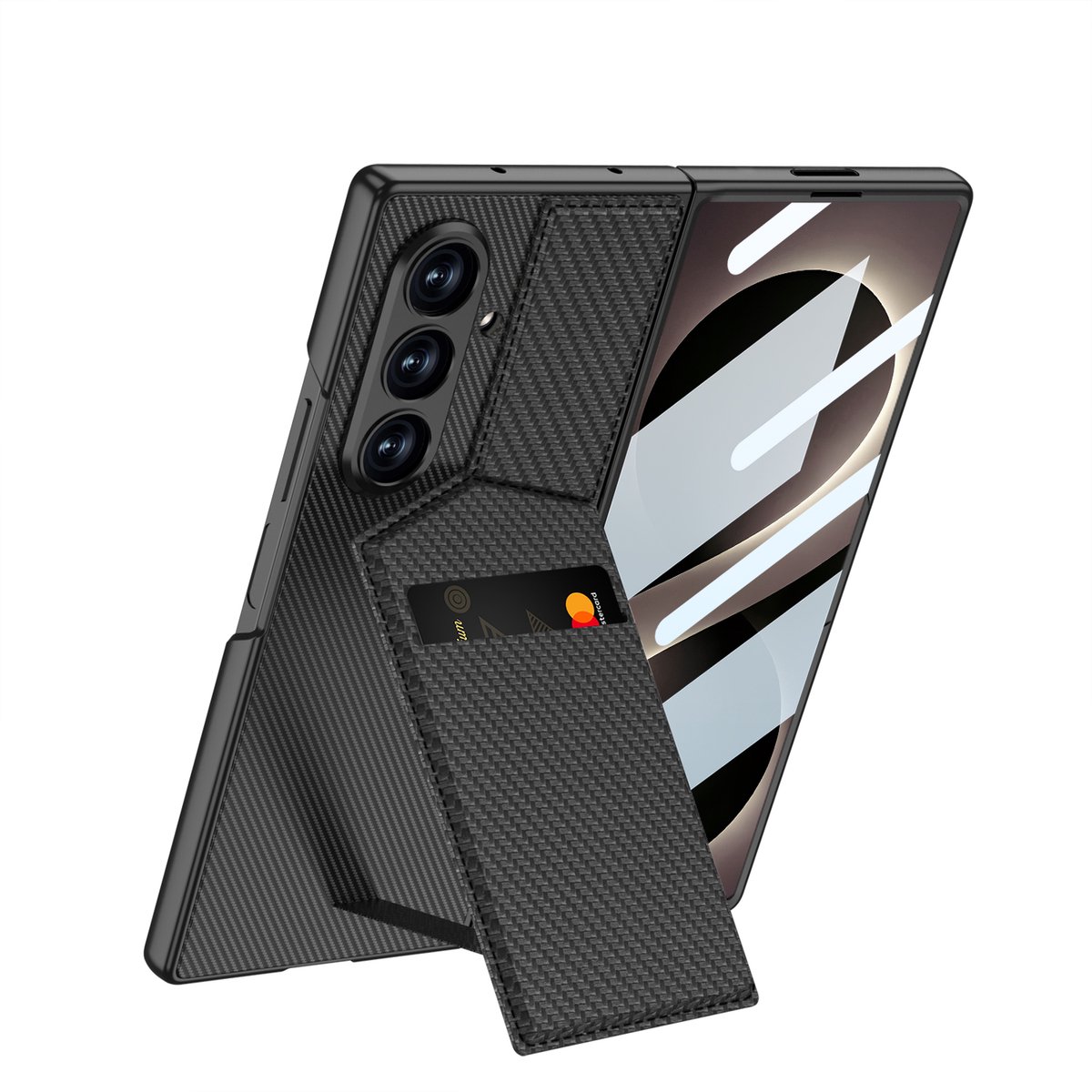 Casemania Hoesje Geschikt voor Samsung Galaxy Z Fold 8 Ultra - Carbon - Portemonnee Cover met Ingebouwde Screnprotector en Kickstand - Luxe Fold Case met Pasjeshouder voor 2 Pasjes - Telefoonhoesje met Standaard en Carbon Look Camerabescherming