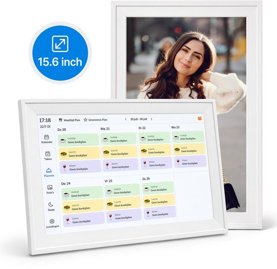 15.6 inch digitale fotolijst met maandkalender en een foto van een vrouw op de achtergrond.