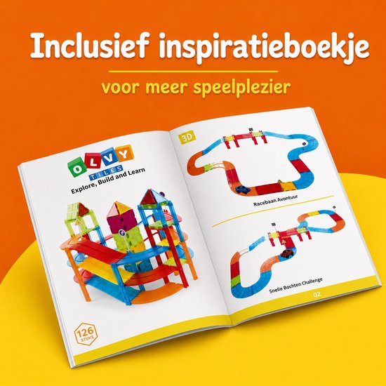 Openstaand inspiratieboekje met ontwerpen voor magnetische racebanen en auto's. Tekst: "Inclusief inspiratieboekje".