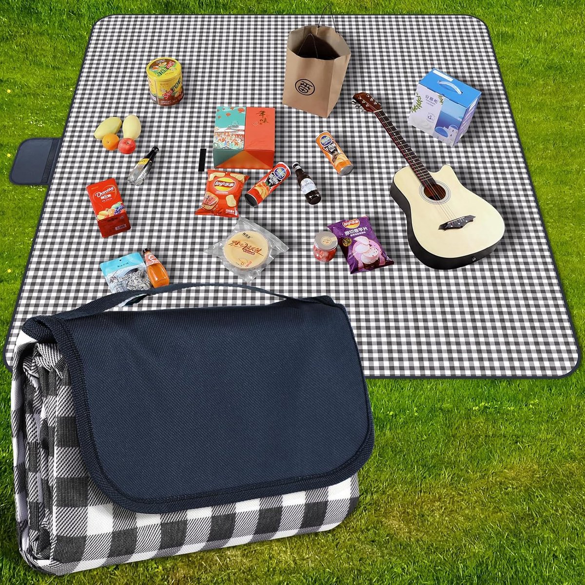 KZQ 200x300 cm zand- en waterdichte picknickkleed - Strandmat voor kamperen wandelen en park - Draagbaar met opbergtas - Antiaanbak voor zand en gras - Marineblauw