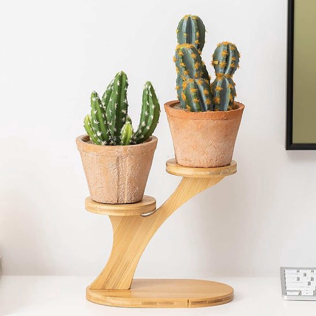 Mini 2-laags bamboe plantenstandaard voor binnen, ideaal voor succulenten, bureau-organizer en decoratieve bloemenplank voor thuis en op kantoor