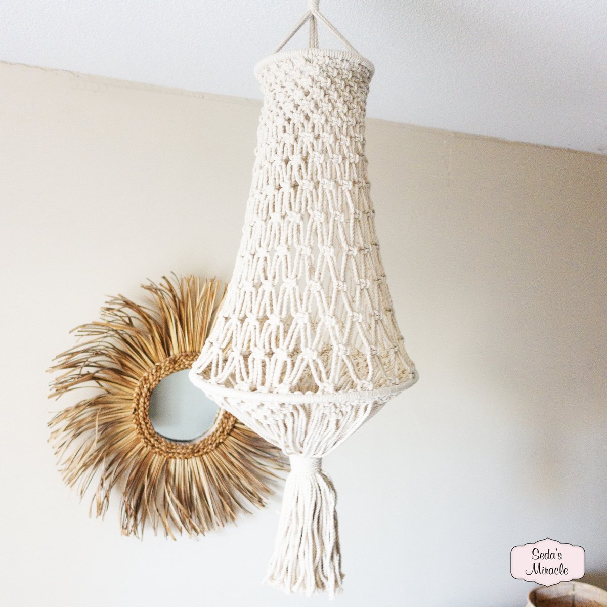 Macramé lamp, wit
