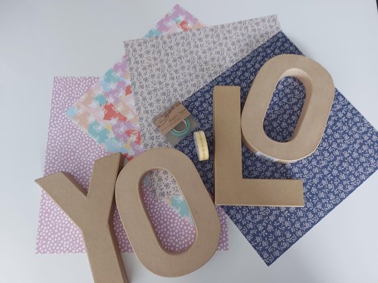 Speelgoed - knutselbox diy - knutselkoffer - knutselen kinderen - knutselen volwassenen hobbypakket - DIY YOLO knutselpakket - kartonnen letters decoreren YOLO - washitape / décopapier / kado / verjaardag / carnaval / pasen