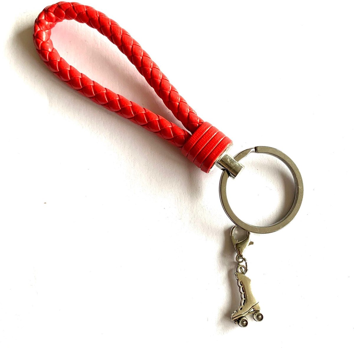 Sleutelhanger - Rood - Rolschaatsen - Sport - Hanger - Leer - Kleur - Sportsieraad - Sieraad - Sportsieraden - Sieraden - Team - Teamkado
