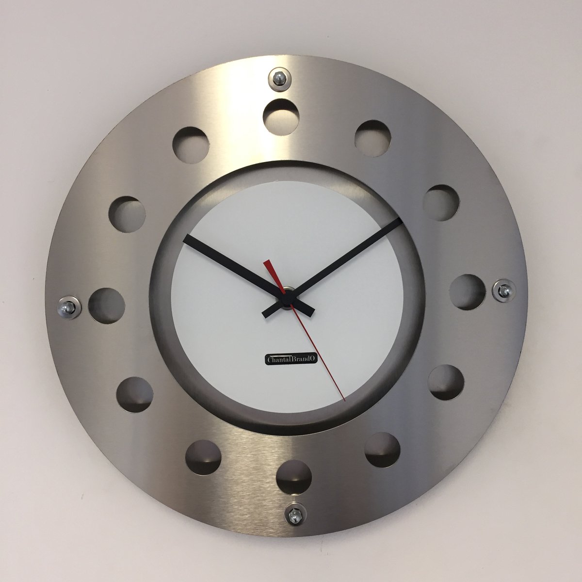 WANDKLOK MECANICA SMALL INNER CIRCLE WHITE BLACK RED MODERN DUTCH DESIGN HANDGEMAAKT 40 cm
