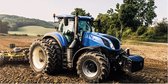 Tractor handdoek - 100% katoen - Strandlaken Blauwe trekker 70 x 140 cm.