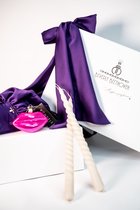 Giftbox Merry Christmas - giftset - giftbox - cadeauset - cadeau vrouw - kerst box - giftset kerst - blouse violet - dinerkaars - vondels kerstboomversiering - vondels kerstornament