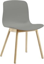 About a Chair AAC 12 - grijs - Eiken helder gelakt