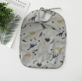 SIIDDS slabbetje dino dark grey mix  - look a like liewood - slabbetje - bibs - bib - fruit blauw - etenstijd - baby - dreumes - peuter - eten - grijs - dierenprint