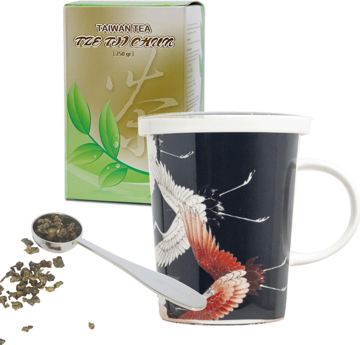 geschenken set voor moeder, oma of vrouw bestaande uit 250 gram thee theebeker kraanvogel zwart 300 ml plus stalen maatlepel.