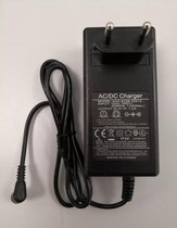 Adaptateur Denver SCKA-10 - Adaptateur pour SCK-5300 - Trottinette électrique - - Trottinette pour enfants - Chargeur universel - E-step - Original