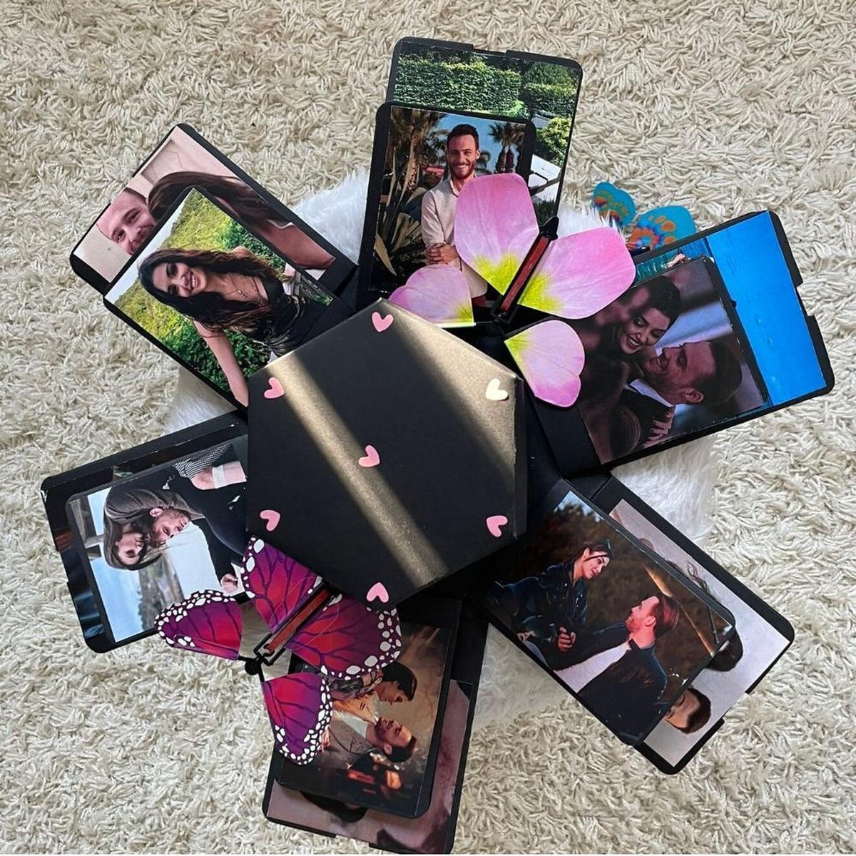 Verrassingsexplosiegeschenkdoos