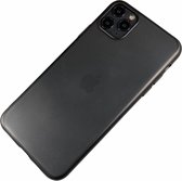 Apple iPhone 11 - Silicone transparant mat hard hoesje Finn zwart - Geschikt voor