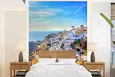 Behang - Fotobehang Gebergte Santorini Griekenland - Breedte 205 cm x hoogte 280 cm