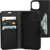 Mobiparts  Apple iPhone 13 Zwart - Boekhoesje - Contactloos betalen - Magneetsluiting - Bookcase