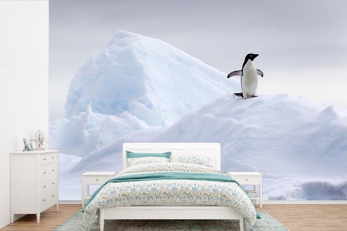 Behang - Fotobehang Pinguïn - IJs - Winter - Breedte 390 cm x hoogte 260 cm