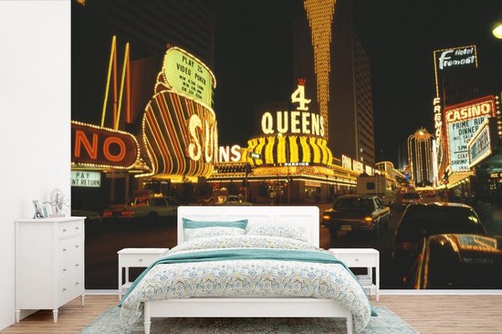 Behang - Fotobehang Casino - Las Vegas - Licht - Breedte 600 cm x hoogte 400 cm