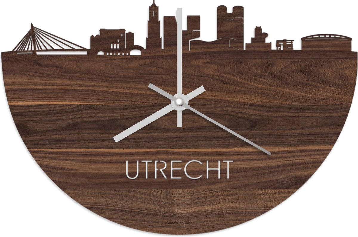 Skyline Klok Utrecht Notenhout - Ø 40 cm - Stil uurwerk - Wanddecoratie - Meer steden beschikbaar - Woonkamer idee - Woondecoratie - City Art - Steden kunst - Cadeau voor hem - Cadeau voor haar - Jubileum - Trouwerij - Housewarming - WoodWideCities