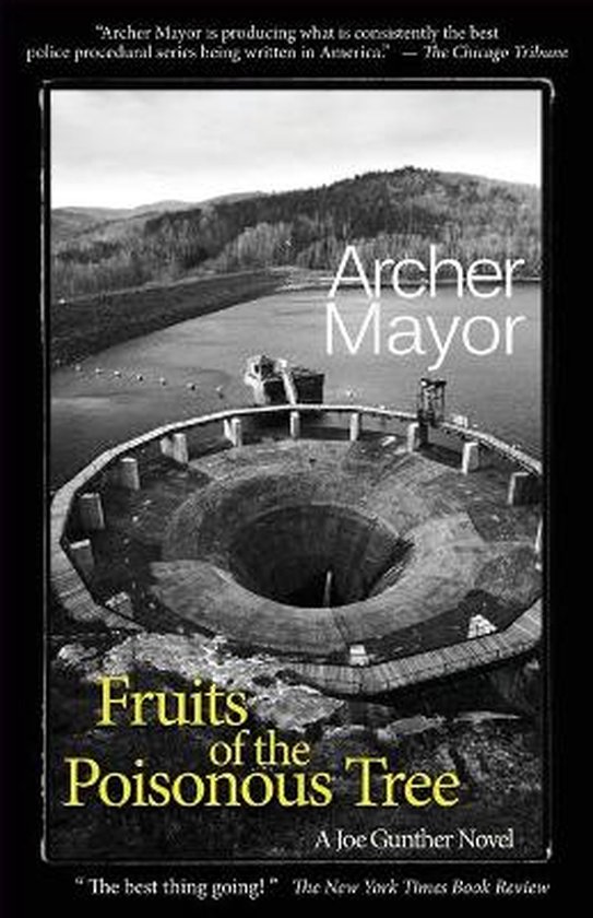 Fruits of the Poisonous Tree, Archer Mayor 9780979812248 Boeken