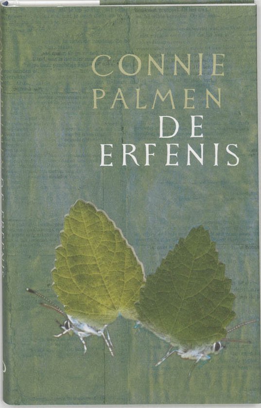 Boek "De erfenis" van Connie Palmen, groene kaft met tekst en twee vlinders met groene vleugels.