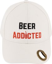 BeerAddicted - Witte Baseball Cap met Flesopener in Klep - Origineel Cadeau Bierliefhebbers