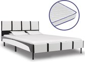 Bed Met Traagschuim Matras Kunstleer 120X200 Cm