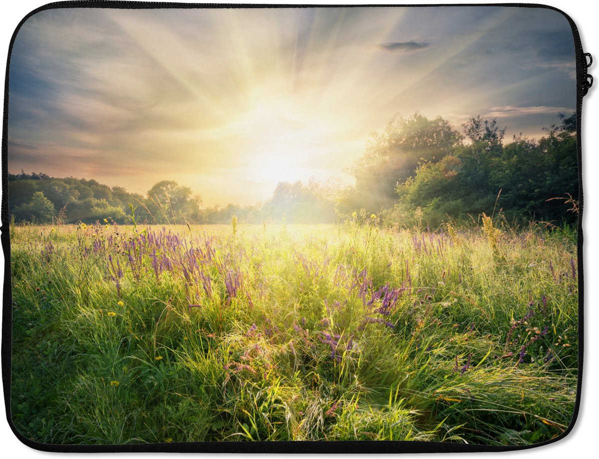 Laptophoes 15.6 inch - Bloemen - Zon - Lente - Laptop sleeve - Binnenmaat 37x26 cm - Zwarte achterkant